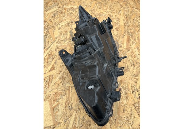 Фара передня права Renault Laguna III, 11-15, 260100247R