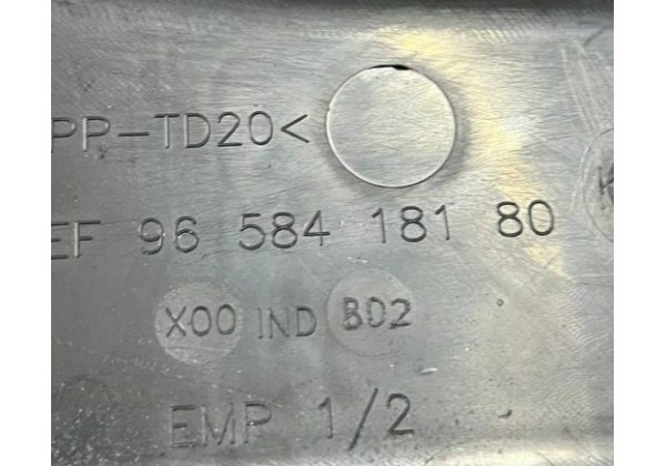Кришка блока запобіжників Citroen C4 Picasso, Berlingo 2, Peugeot 308, 3008, Partner 2, 9658418180, 6500CA
