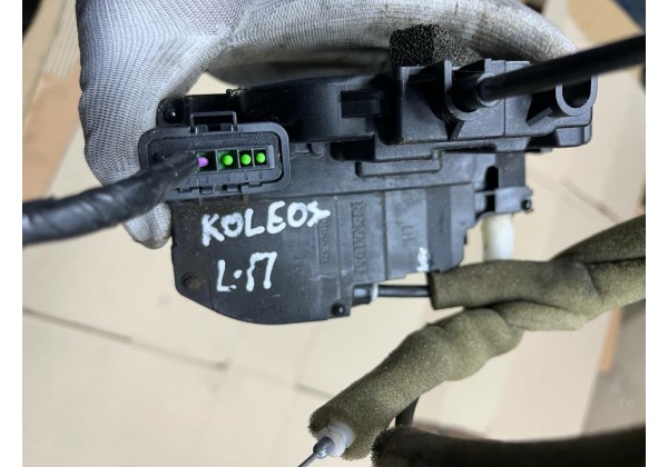 Замок передньої лівої дверки Renault Koleos, 08-16, 805038224R