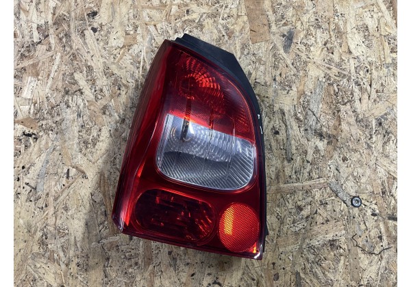 Ліхтар задній лівий Renault Twingo II 07-14, 8200387888