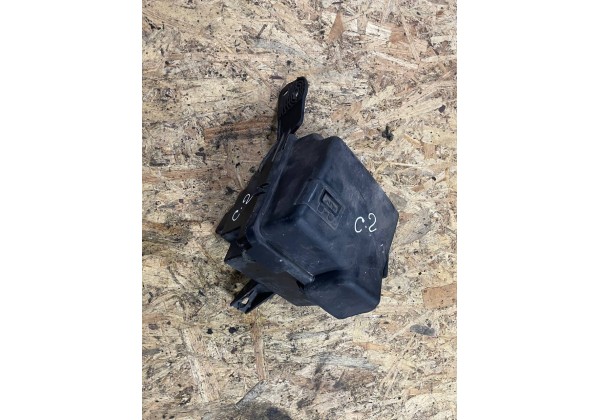 Корпус блока запобіжників Citroen C2, C3, 9638502580