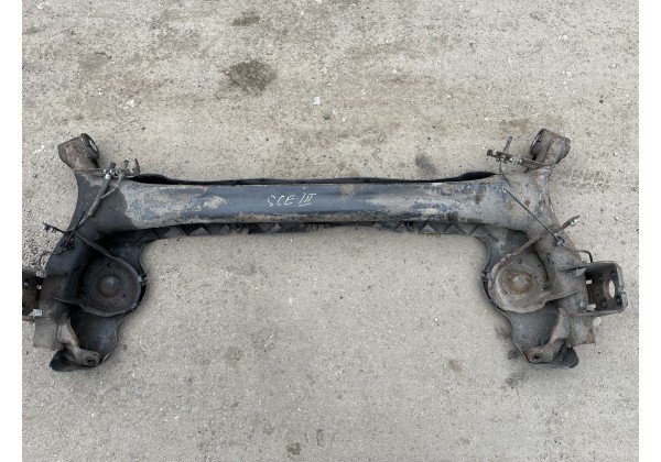 Балка задня Renault Scenic III, -12, 555015448R
