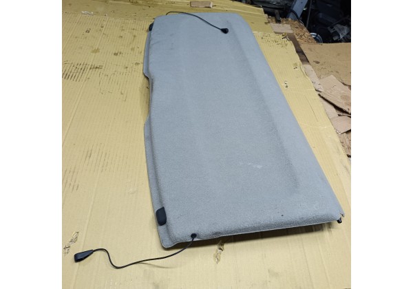 Полка задня Рено Кліо 2 хетчбек,8200137525