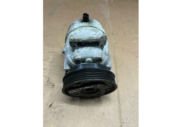 Компрессор кондиционера Renault Laguna II 1.6 16V, 7711134455, 8200024397