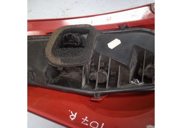Ліхтар задній правий Citroen C1, Peugeot 107, 05-14, 81550-0H030