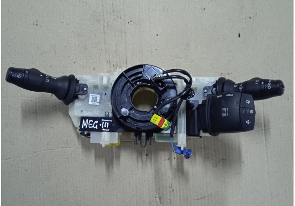 Підрульовий перемикач в зборі Renault Megane 3, Scenic 3, 255670017R *