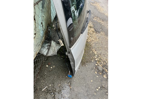 Кришка Багажника Renault Espace 4, код фарби TED69 , з відкривним склом 