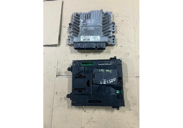 Комплект запалювання, ЕБУ, комп'ютер Renault Laguna 3, 1.5 DCi, S122326133 A, 8200882381, 8200726923, 284B19395R