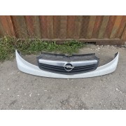 Декоративна решітка радіатора Opel Vivaro 07-, 623100248R, 623100252R, 623100253R, 623100249R, 93856149, 93856153, 93856150, 93856154