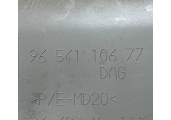 Бардачок центральний Citroen C4 Picasso, 9654110677