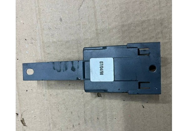 Блок керування склопідйомниками Renault Espace 3, Master 2, Trafic 2, 7700822928