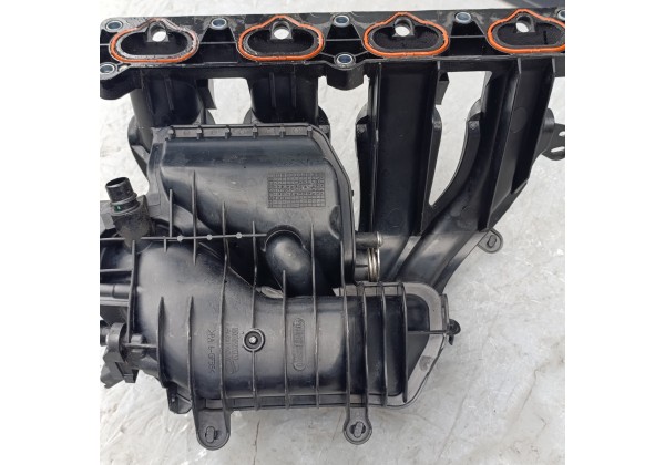 Колектор впускний Пежо, Сітроен 2.0 бензин для мотора RFJ, EW10A, 9662401480