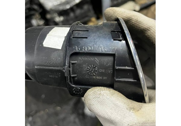Підстаканник Citroen Berlingo 2, Peugeot Partner 2, 9680940677
