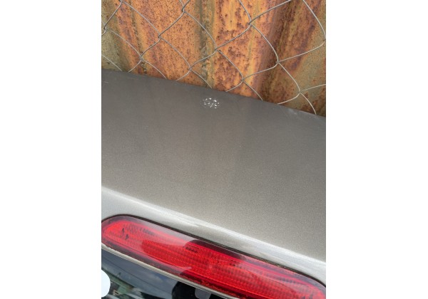 Кришка багажника (ляда) Citroen C4 Picasso 06-13. 