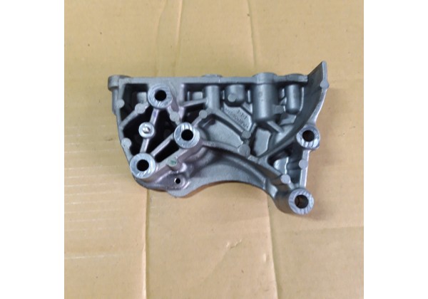 Кронштейн подушки двигуна Renault 1.5 Blue DCi, Euro-6, 112318425R