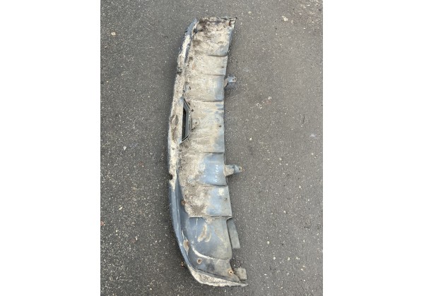 Накладка заднього бампера Renault Koleos 1. 7711423557