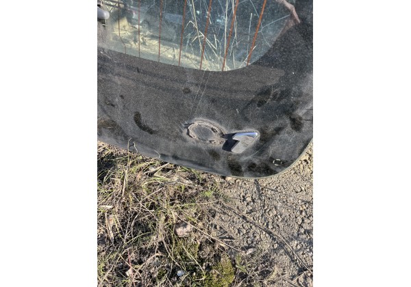 Скло кришки багажника , кришка багажника Citroen C1 