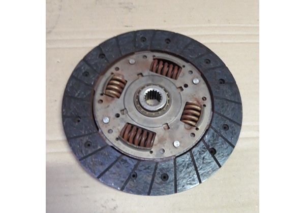 Диск щеплення Citroen Jumpy, Xantia, XM, ZX, Peugeot 205 II, 306, 309 II, 405, 605, 806, Expert, D-215мм., 9647716380