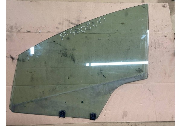 Скло передньої лівої дверки Peugeot 3008, 5008, 09-16, 9201N7, 9201N8