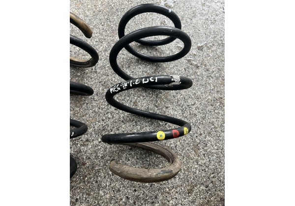 Пружина передня Renault Megane 3 , 1,6 DCI, мітки жовта+червона+жовта , 540100134R