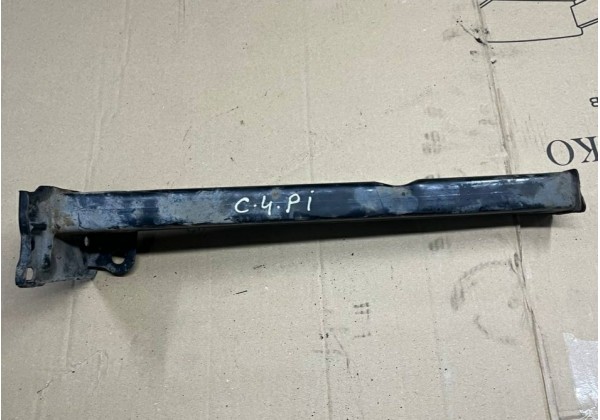 Подовжувач переднього підрамника правий Citroen C4 Picasso, 06-13, Peugeot 308 07-15, 350886