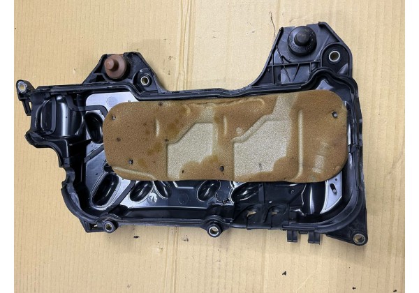 Декоративна накладка клапанної кришки Renault 2.0 dci, 8200638033, 8200672464