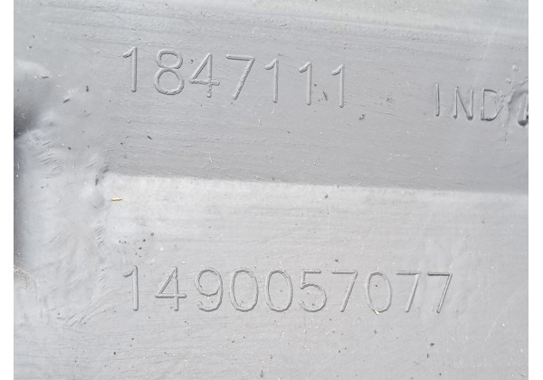 Центральна консоль Сітроен С8, Пежо 807, 1490057077 *