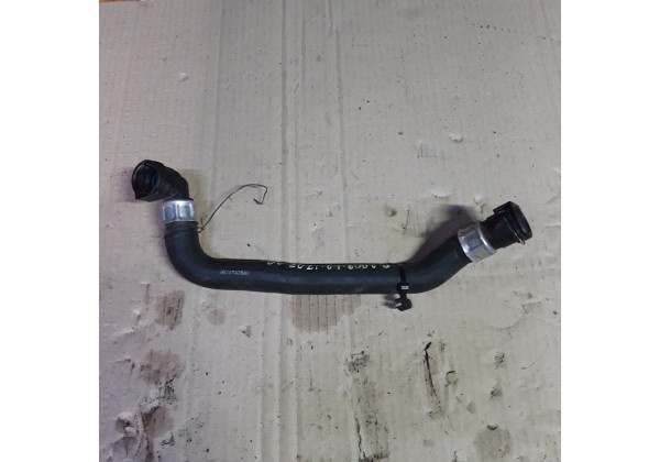 Патрубок системи охолодження Peugeot 208, 2008, 308, 3008, Citroen C3, C4, 1.2 THP, 9678747680