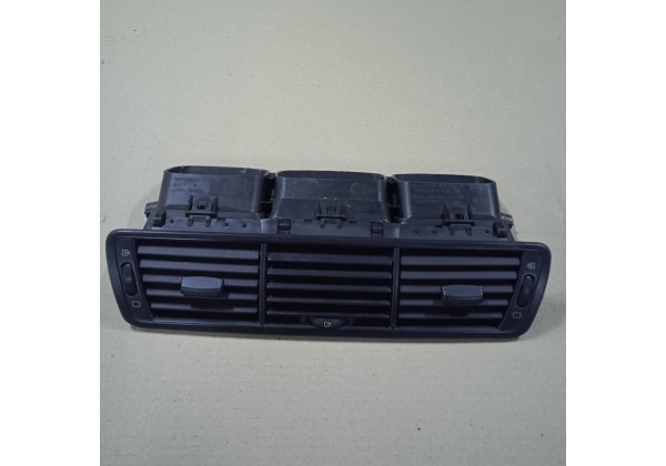 Дефлектор обдуву салона центральний Citroen C8, Peugeot 807, 1484107077, 1491965077, 8264X4, 1846594, 1846899