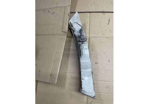 Показчик повороту правий Рено Трафік 2, 01-06, 8200007030, 2613000Q0A, 89005713, 26130-00Q0A