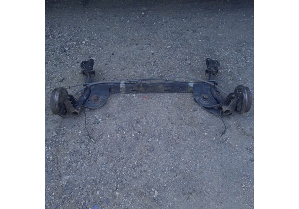 Балка задня Renault Sandero 2, Logan 2, 430000011R, 555016932R *
