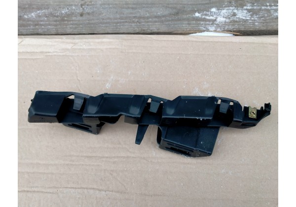 Кронштейн переднього бампера правий Citroen C4, 2004-2009, 7416.79, 9652507280, 9648067880