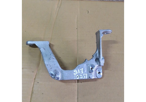 Кронштейн двигуна Renault 1.5 Blue DCi, Euro-6, 144865409R