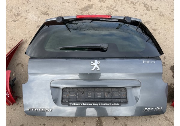 Кришка багажника Peugeot 207 SW , код фарби KTP.  З відкривним склом . 