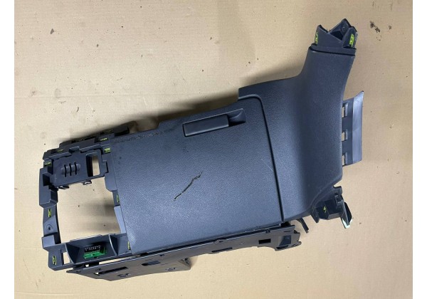 Бардачок водія Peugeot 5008, 09-16, 8218YT, 9685168577