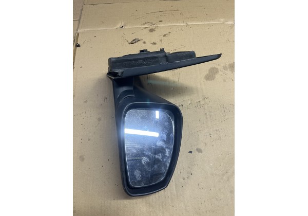 Дзеркало зовнішнє праве електричне Renault Megane III, 8 контактів 