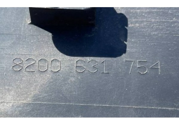 Молдинг задньої лівої дверки Renault Scenic 2 Conquest Cross, 8200631754
