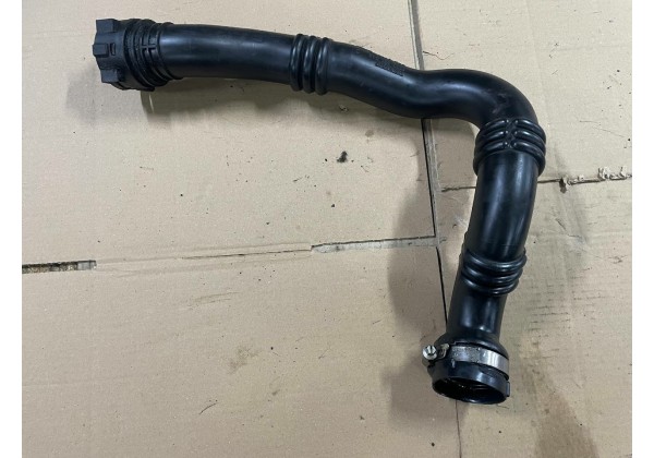 Патрубок інтеркулера правий Renault Laguna 3, Latitude, 2.0 DCi, 8200551943
