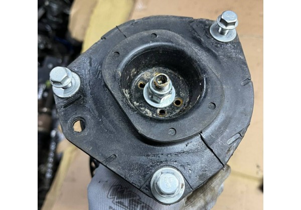 Амортизатор передній лівий/правий в зборі Renault Scenic 2, 8200181928, 8200411123, 8200222463, 8200824774