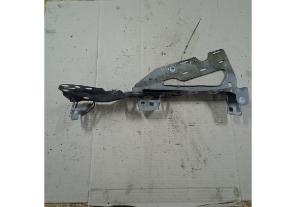 Кронштейн лівого крила Renault Modus, 7782323891, 7782111145 *