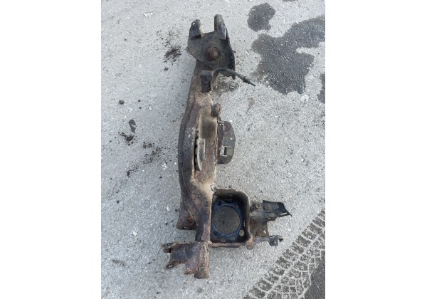 Важіль задній правий Renault Koleos 4WD, 55501JY00A