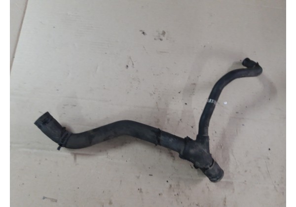 Патрубок системи охолодження Renault Megane 1, Scenic 1, 1.9 DCi, 8200027061