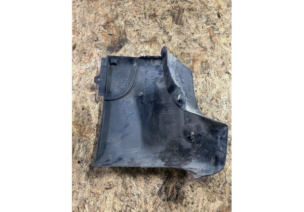 Бокова права частина заднього бампера клик Renault Master 3, 851200001R, 2005523