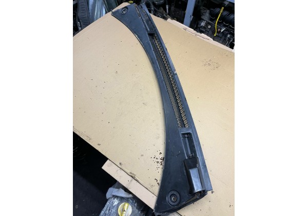 Пластик під лобове скло, жабо Peugeot 5008, 09-16, 9671623680