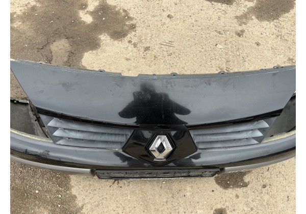Бампер передній Renault Scenic ll до рест