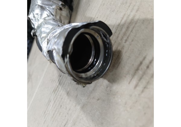 Патрубок інтеркулера Renault Dokker, Logan 2, Sandero 2, Clio 4, 1.5 DCi, 144604018R *