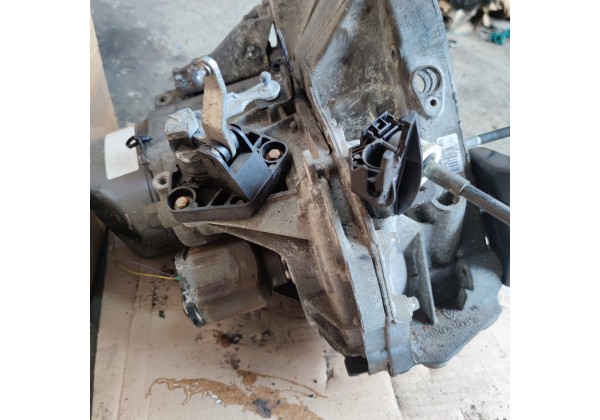 Коробка передач 1.5 dci Renault Clio 3,Modus,JR5124,ціна 200 долл