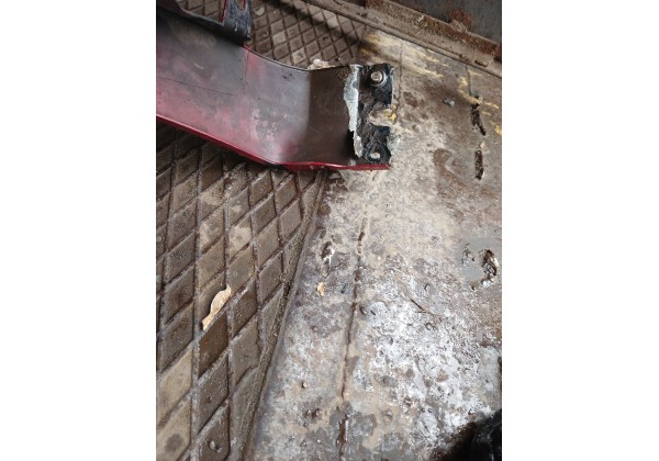 Крило праве Renault Megane II, 8200011077, 7701473703, 7701477187