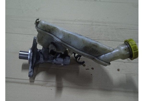 Головний гальмівний циліндр Citroen C3 II, C3 Picasso, DS3, 2008, 207, 208, 1.0, 1.2, 1.4, 1.6 VTi, 1.6 HDi, 4601R9, 463592