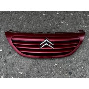 Решітка передня , решітка радіатора Citroen C3, 02-05, 9647156577